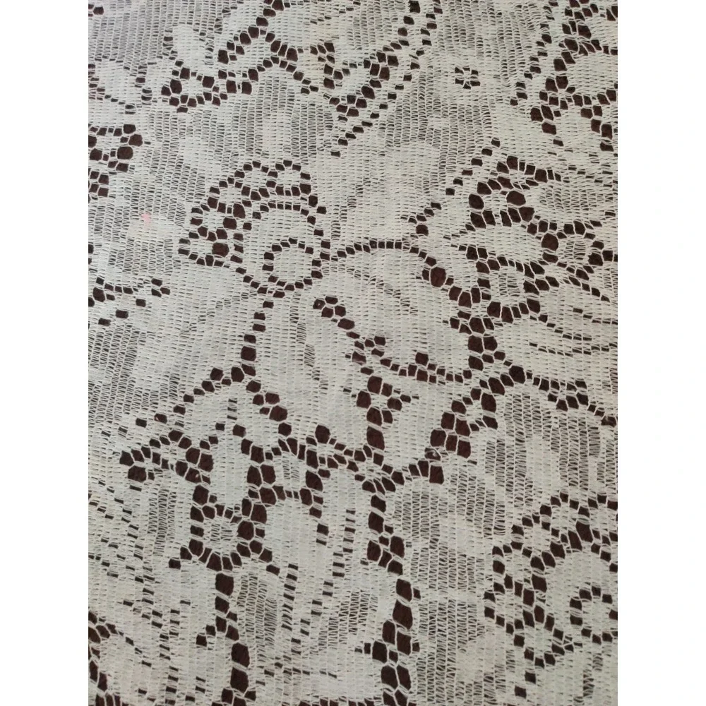 Vintage Cream Floral Lace Tablecloth 48